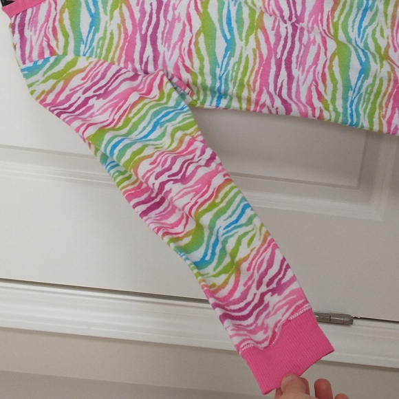 No name brand large 10-12 green blue red - Picture 2 of 7